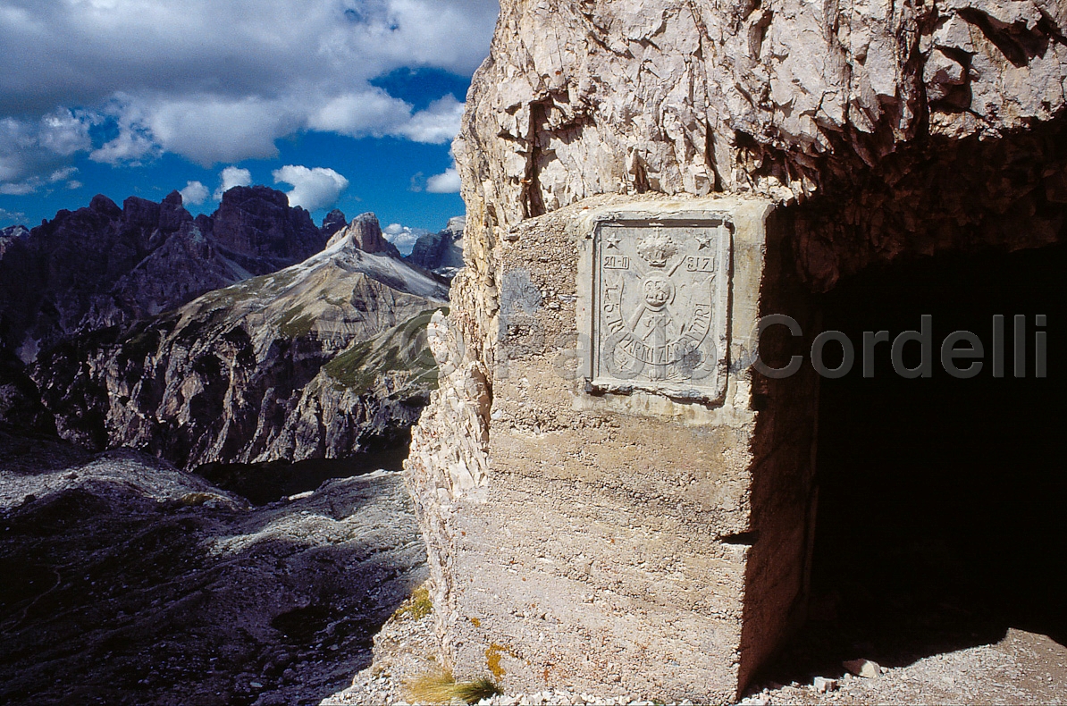 Dolomites, Trentino Alto Adige, Italy
(cod:Dolomites 33)